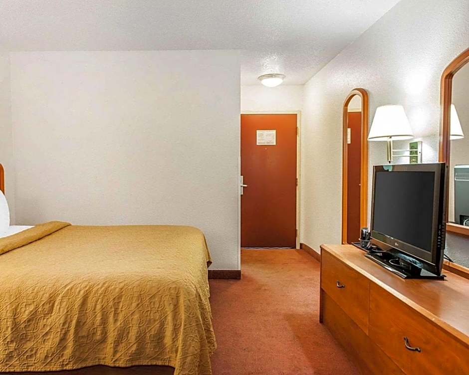Quality Inn South
