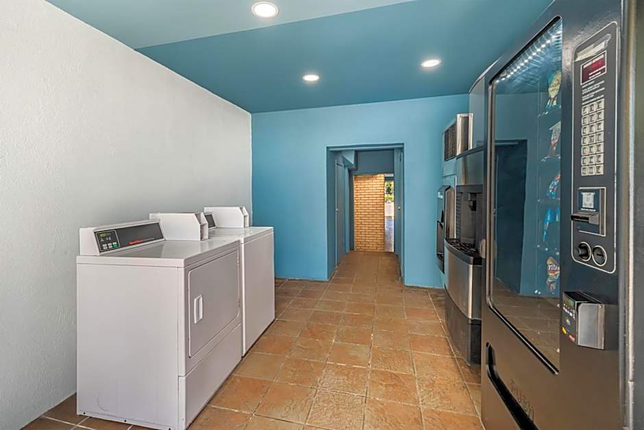 SureStay Hotel by Best Western Virginia Beach Royal Clipper