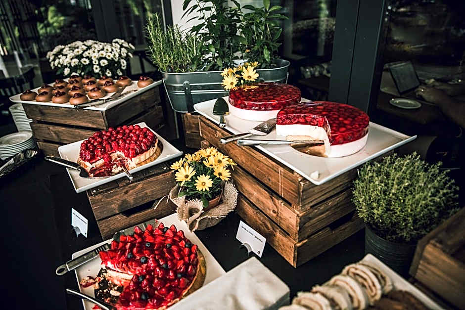 Hotel Almond Business & SPA