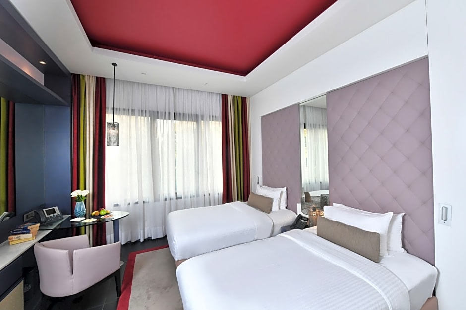 Le Bristol Hotel