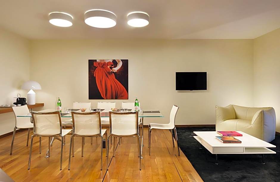 Palazzo Montemartini Rome, A Radisson Collection Hotel