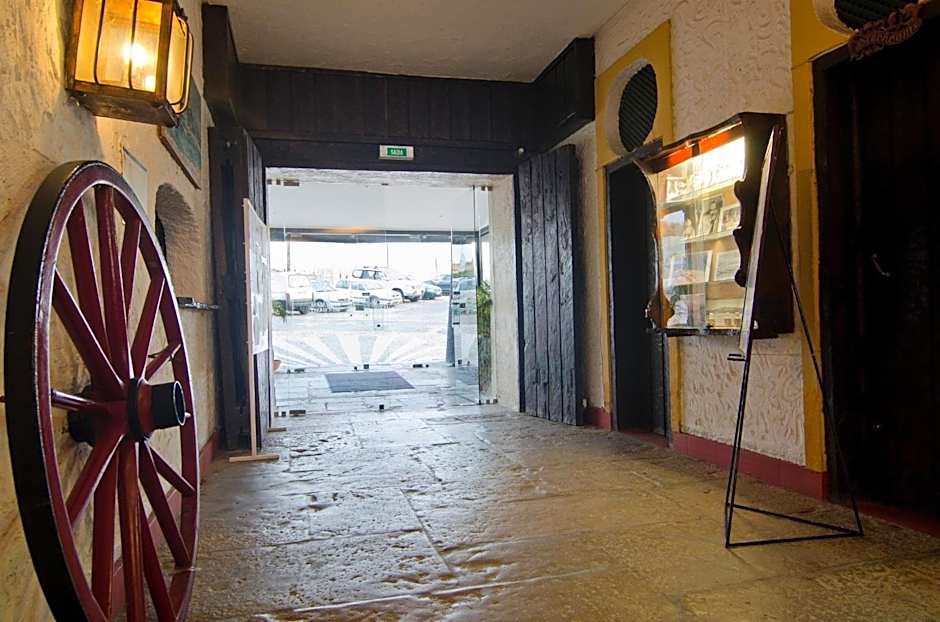 Estalagem Muchaxo Hotel