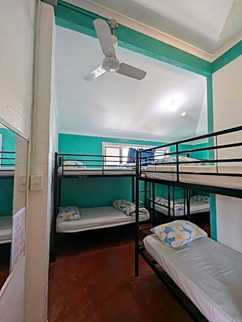 Bed in 6-Bed Mixed Dormitory Room
