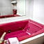 Econo Lodge Inn & Suites Colonie Center Mall