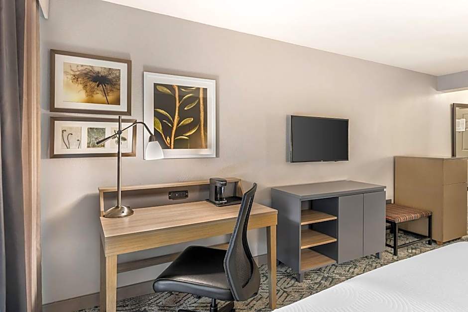 Country Inn & Suites by Radisson, Petersburg, VA
