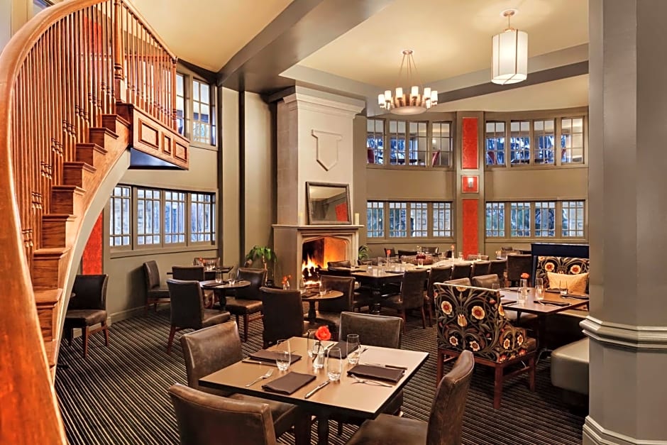 The Elms Hotel & Spa, a Destination by Hyatt Hotel