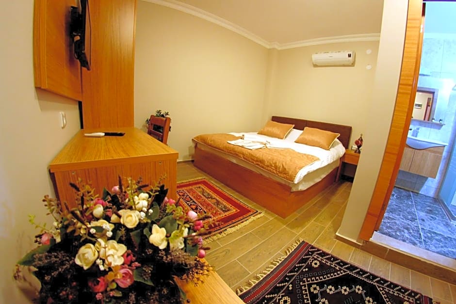 Selena Hotel
