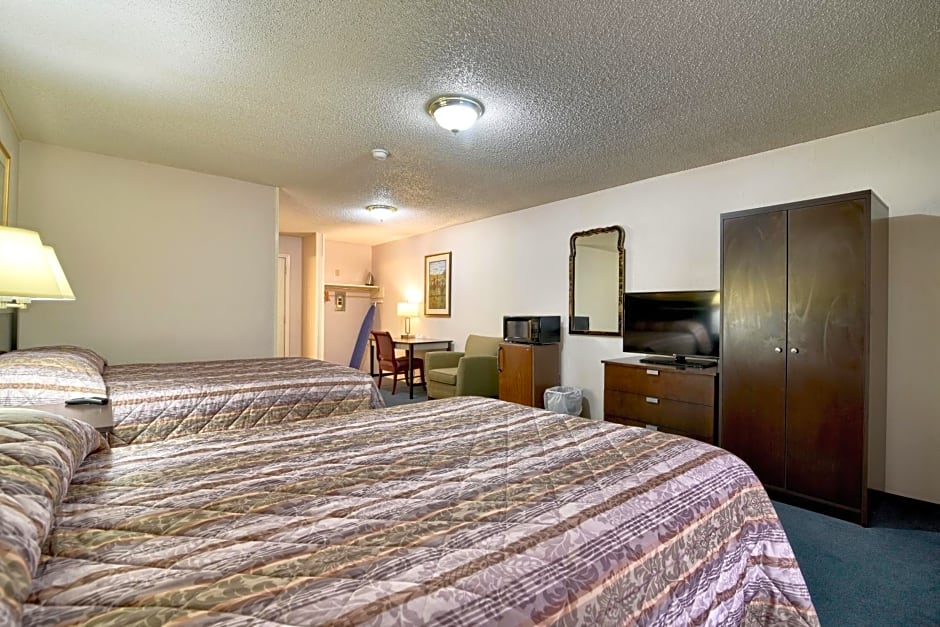 Roosevelt Inn & Suites Saratoga Springs