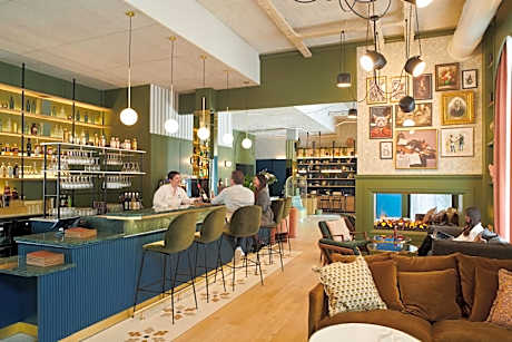 Square Lodge Hotel La Roche sur Yon - Handwritten Collection