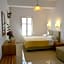 Anatoli Rooms