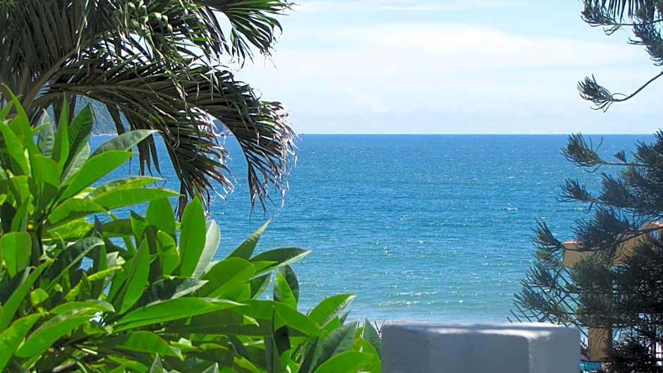 La Paloma Oceanfront Retreat