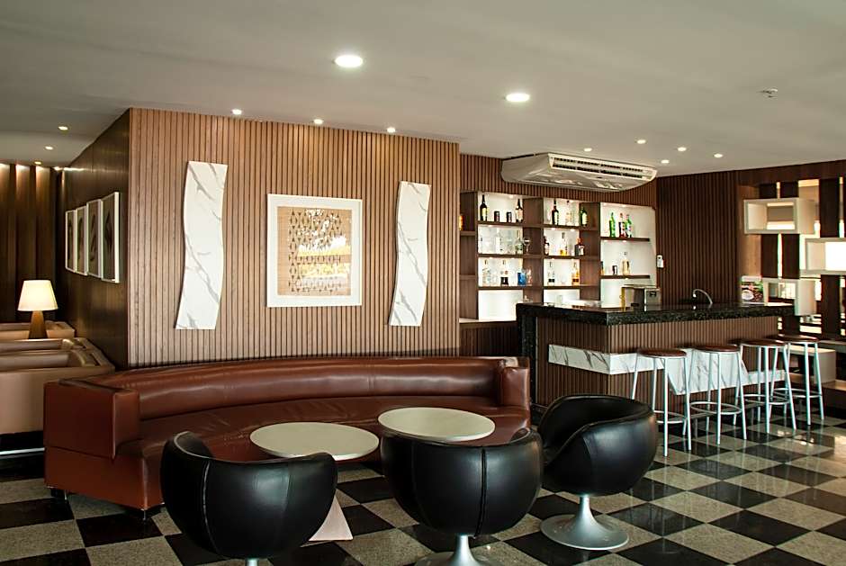 Tropical Barra Hotel