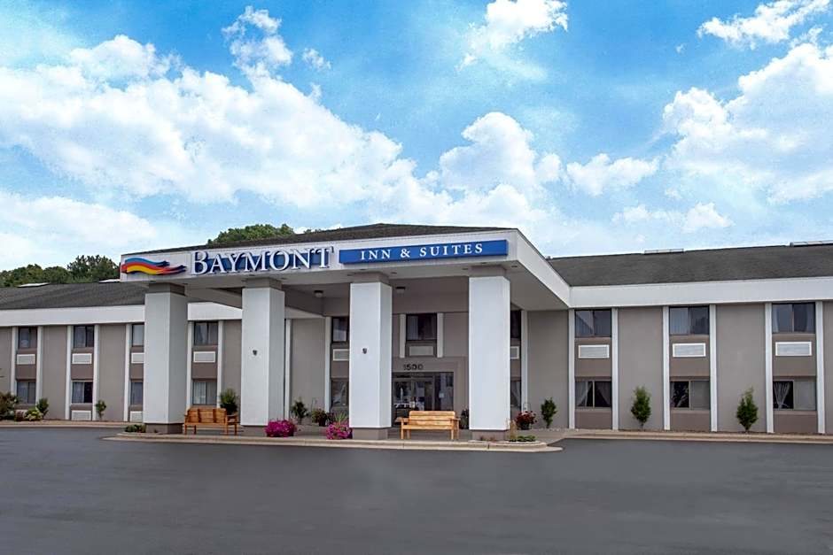 Baymont by Wyndham Grand Haven