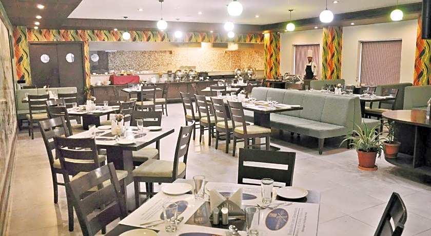 Hotel Clarks Collection Bhavnagar