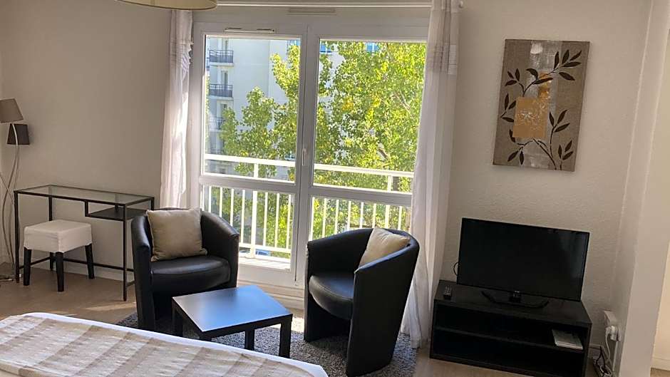 Appart' Hôtel Fauriel Saint-Etienne Parking privé balcon wifi