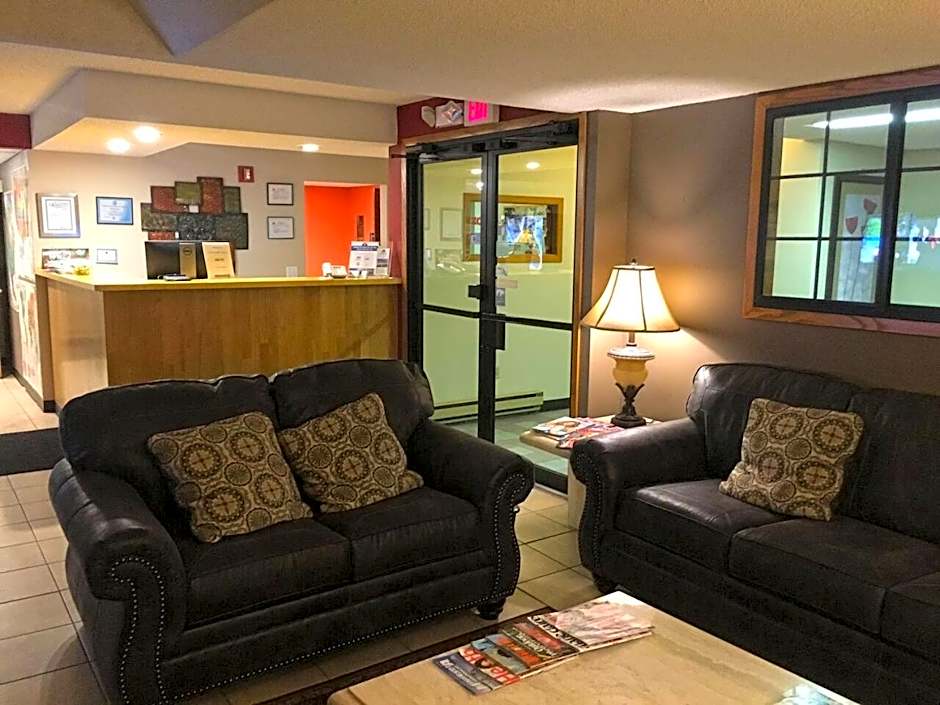 Sauk River Inn & Suites, a Travelodge by Wyndham
