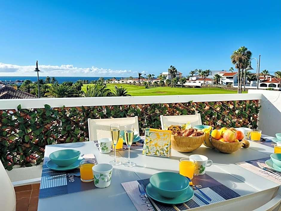 Fantastic sea and golf course view house with 3 bedrooms