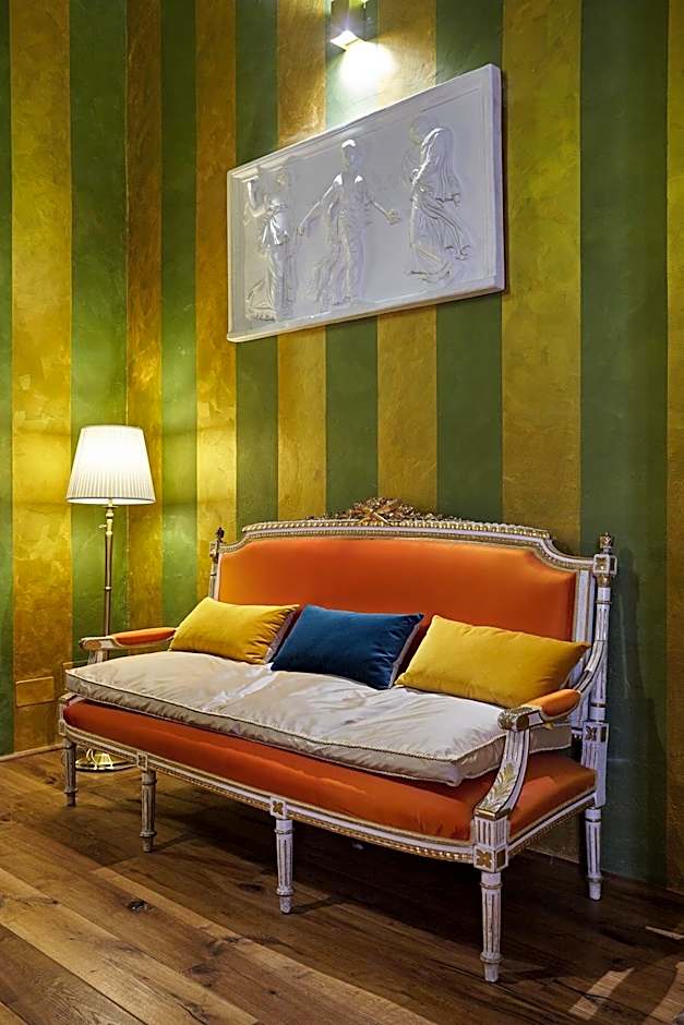 Palazzo di Alcina - Residenza d'Epoca - Luxury Rooms -