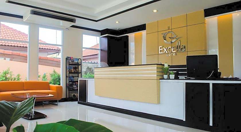 Excella Hotel