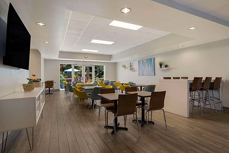 MainStay Suites Wilmington - University Area