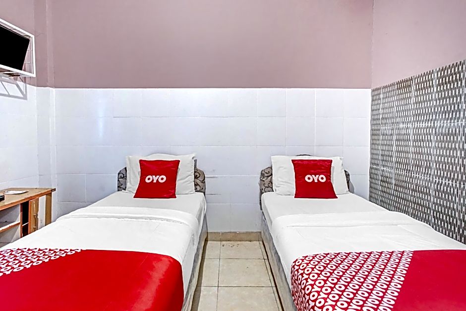 Hotel O Enggal Near Gor Saburai Formerly Hotel Pelangi