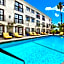 Best Western Plus Sunset Plaza Hotel