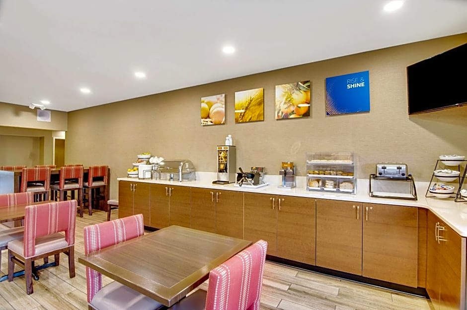 Comfort Inn Airport Roanoke