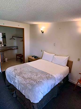 Queen Room with Garden View