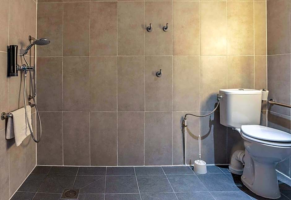 B&B HOTEL Valenciennes Sud