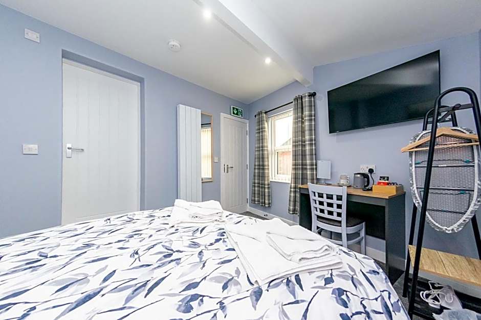 The Halfway House Inn