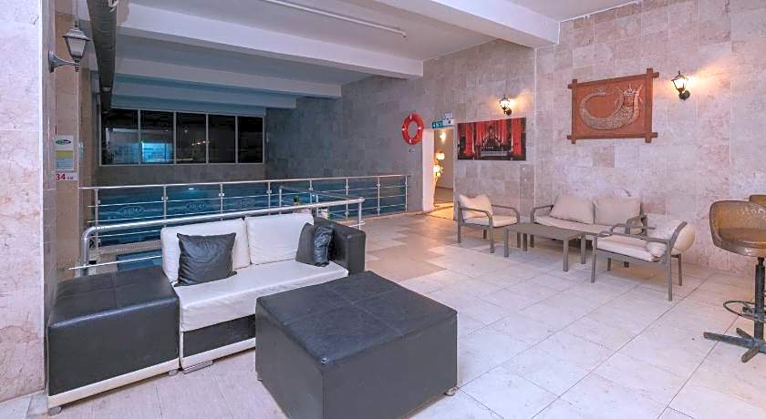 Arora Hotel