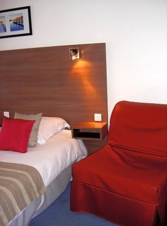 Comfort Twin Room - with street view