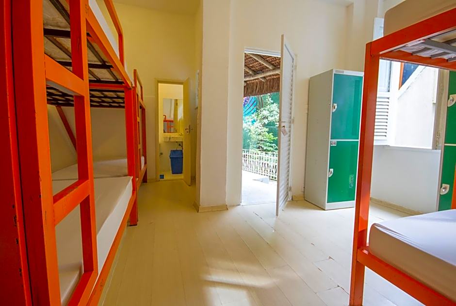 Rio Forest Hostel