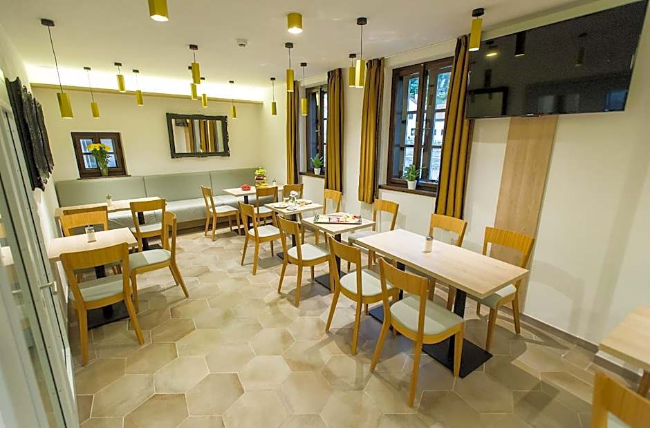 Garni hotel Castle Bridge