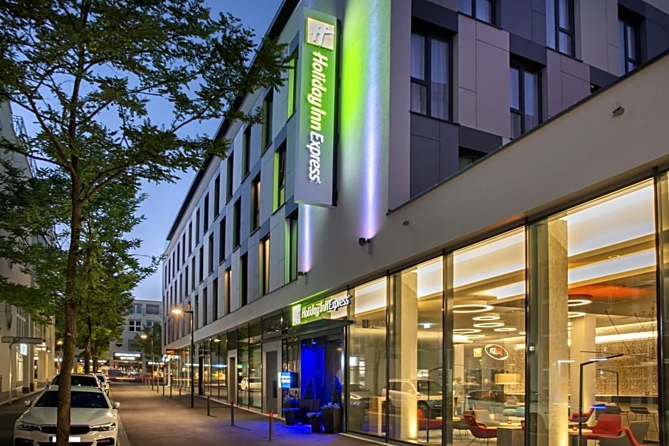Holiday Inn Express Stuttgart - Waiblingen By IHG