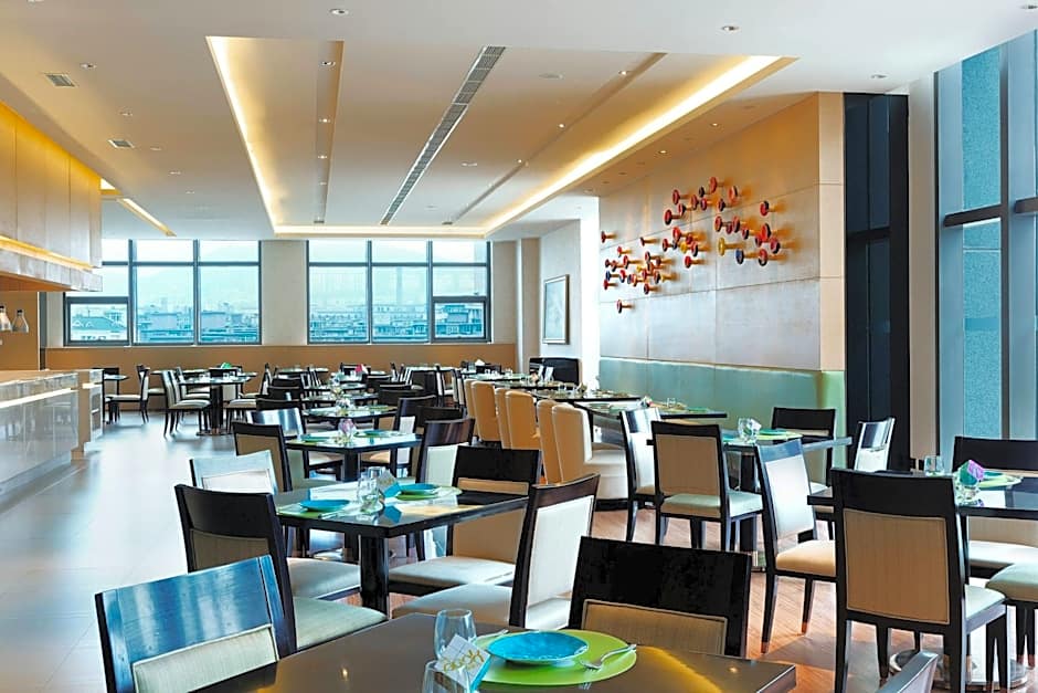 Aloft Dalian