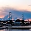 Mackinaw Beach And Bay All Suites Resort