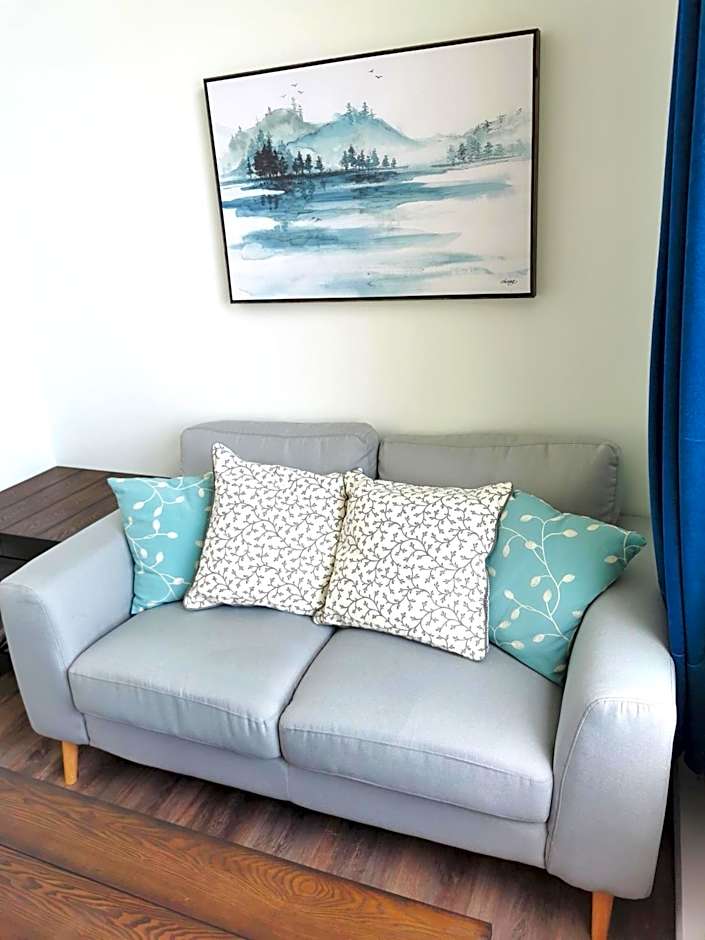 Knotty Pine Ocean Front Suite - Adults Only