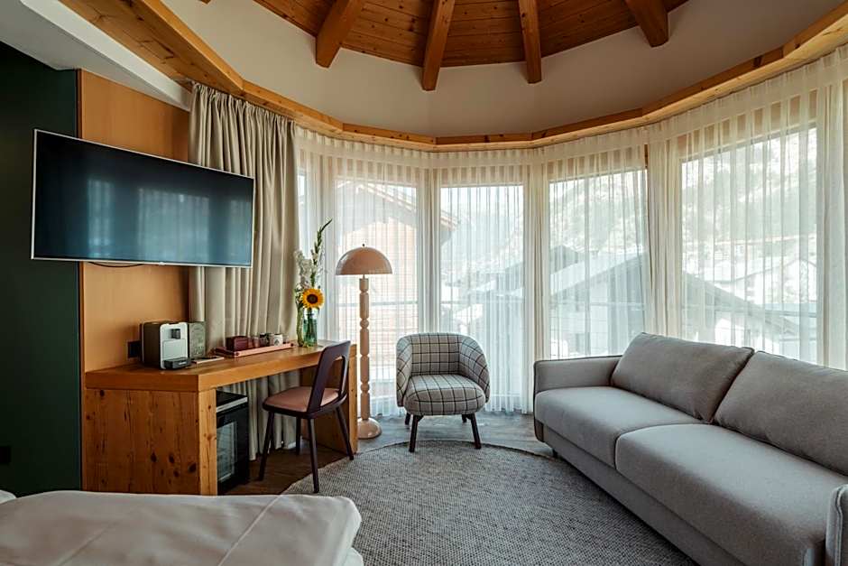 The Phoenix Fitness Hotel & free Spa Access at Alpen Resort