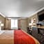 Quality Inn Near Downey Studios