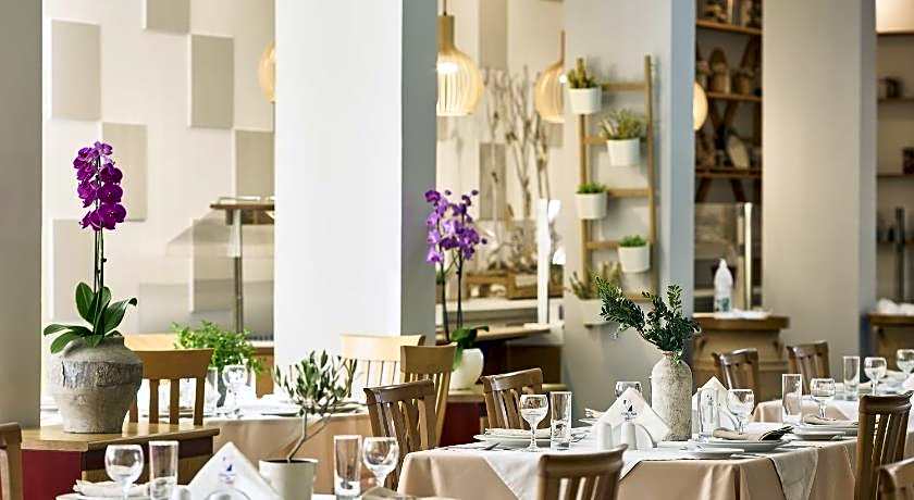 CHC Tylissos Beach Hotel