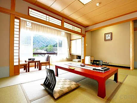 Japanese-Style Room