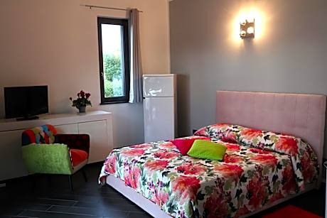 Deluxe Double Room with Balcony and Sea View