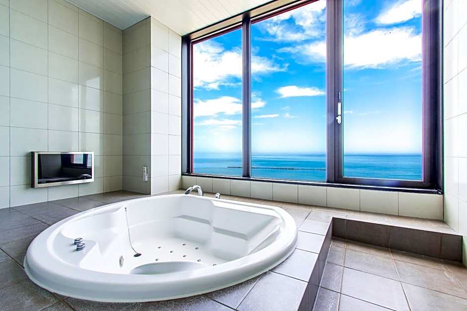 Hotel Luna Coast (Adult Only)