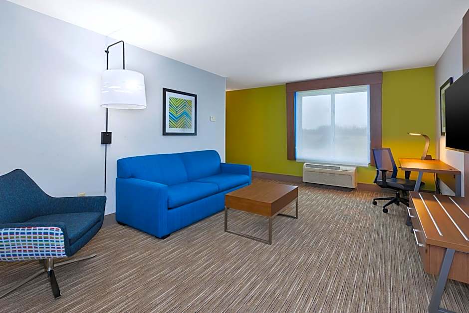 Holiday Inn Express & Suites Dayton South Franklin By IHG