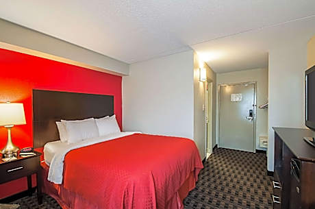 1 Queen Bed, Nonsmoking