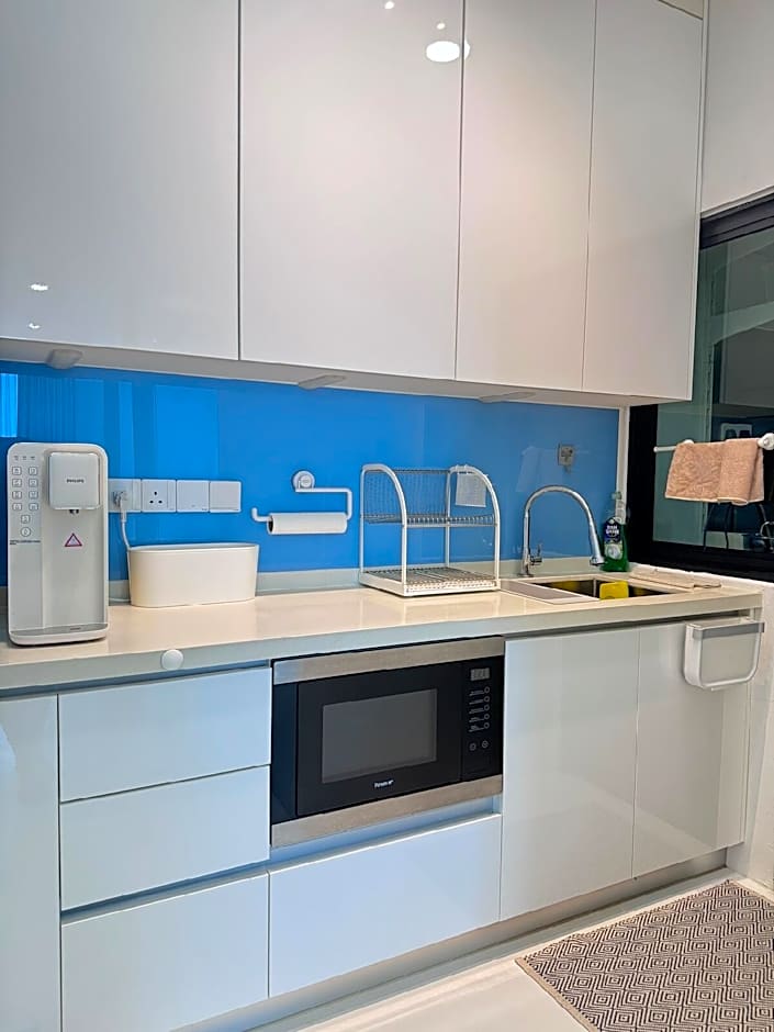 EMPORIUM,DELOFT@KUCHING(2R,3Beds,1Bath,4Pax)