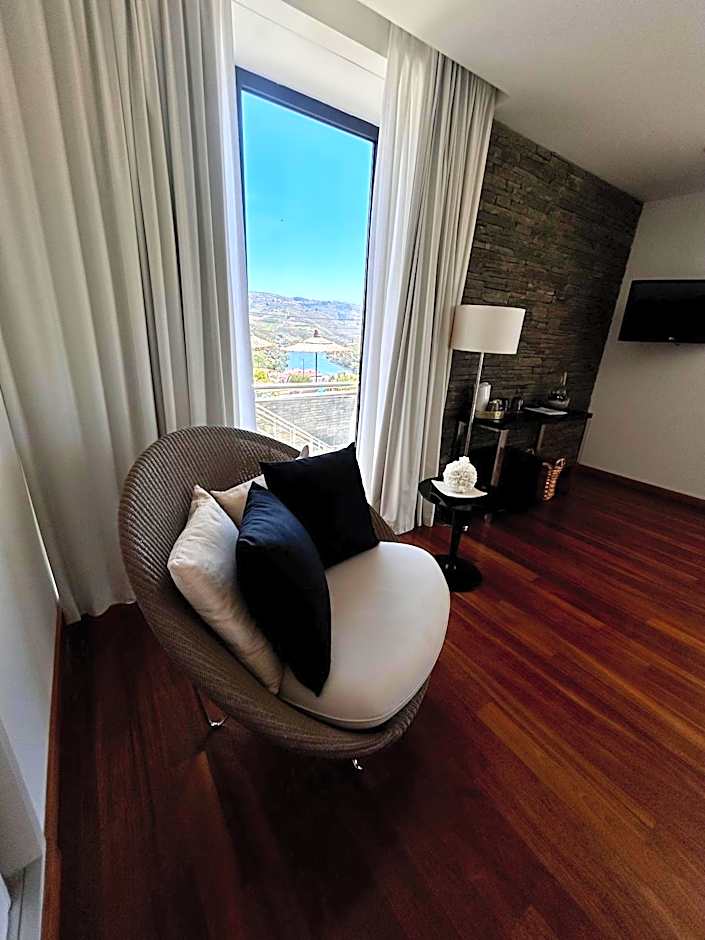 LBV House Hotel