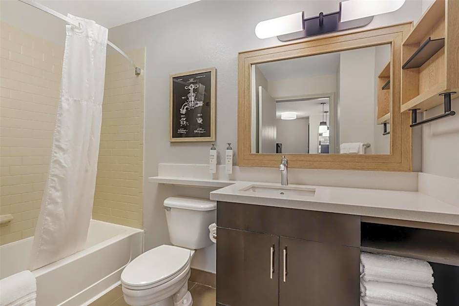 Sonesta Simply Suites Boston Burlington