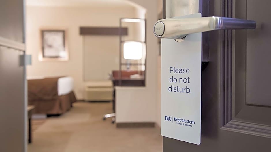 Best Western Plus Lee's Summit Hotel & Suites